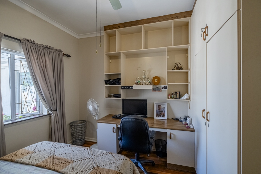 13 Bedroom Property for Sale in Summerstrand Eastern Cape